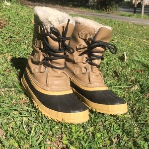 Manitou Sorel size 7 boots